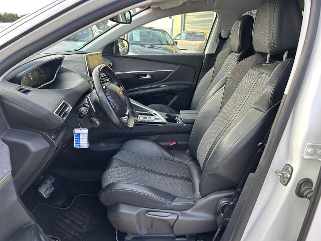 PEUGEOT 3008 ALLURE 1.2 E-THP AUTO SPANISH LHD IN SPAIN 74000 MILES SUPERB 2017